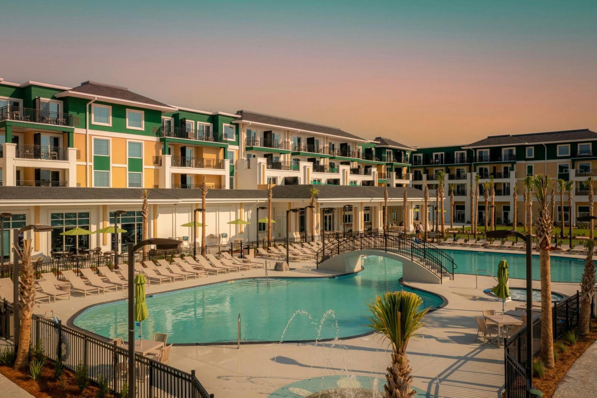 فندق Courtyard By Marriott جزيرة جيكل المظهر الخارجي الصورة